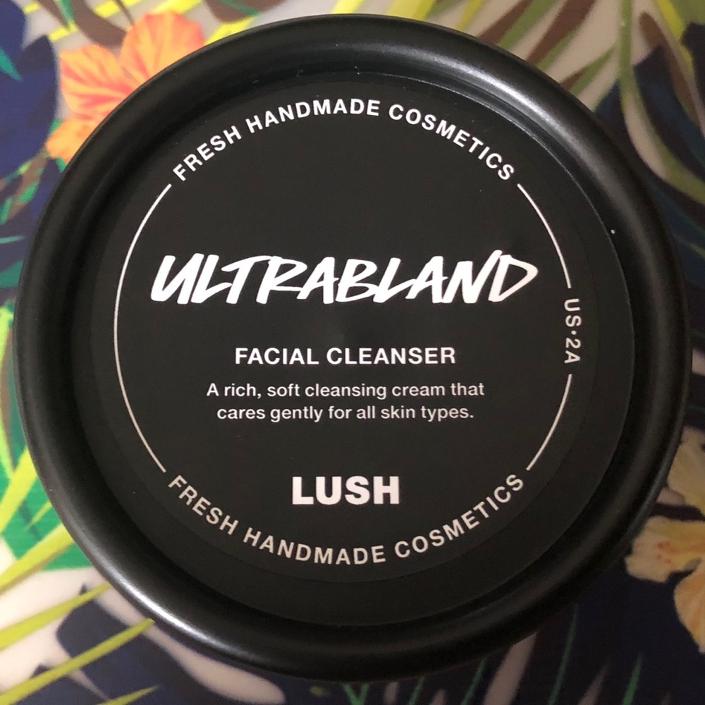 LUSH Ultrabland Facial Cleanser
